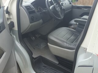 2011 Volkswagen Transporter T5 Рестайлинг, белый, 2150000 рублей, вид 5