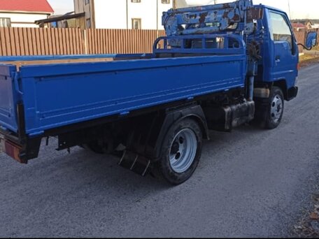 1998 Toyota Toyoace, синий, 3045000 рублей, вид 2
