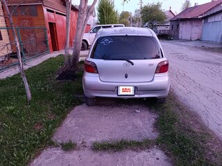 2000 Toyota Vitz I (P10), серебристый, 230000 рублей, вид 5
