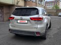 2018 Toyota Highlander III (XU50) Рестайлинг, белый, 3850000 рублей - вид 3