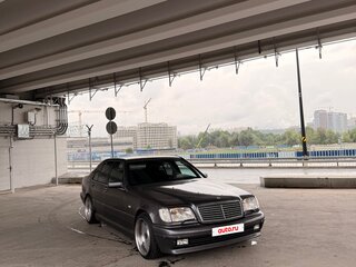 1996 Mercedes-Benz S-Класс 500 III (W140) Рестайлинг, серый, 1600000 рублей, вид 3