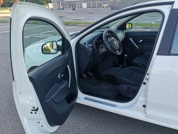 2016 Renault Logan II, белый - вид 15
