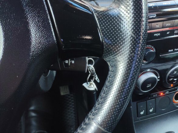 2008 Mazda 3 I (BK) Рестайлинг, чёрный, 750000 рублей - вид 12