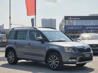 2015 Skoda Yeti I Рестайлинг, серый, 750000 рублей, вид 3