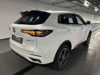 2024 Changan CS55 Plus II Рестайлинг, белый, 2400000 рублей, вид 3