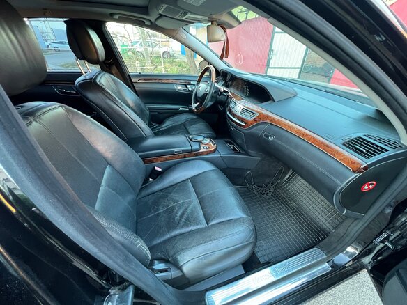 2005 Mercedes-Benz S-Класс 500 Long V (W221), чёрный, 1200000 рублей - вид 6