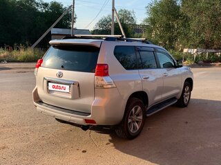 2010 Toyota Land Cruiser Prado 150 Series, серебристый, 2500000 рублей, вид 3