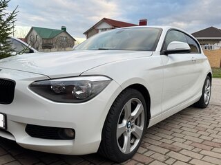 2013 BMW 1 серии 116i II (F20/F21), белый, 1100000 рублей, вид 2
