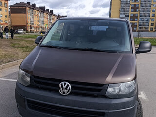 2012 Volkswagen Caravelle T5 Рестайлинг, коричневый, 2065000 рублей, вид 2