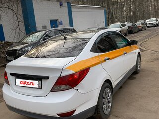 2014 Hyundai Solaris I, чёрный, 400000 рублей, вид 3