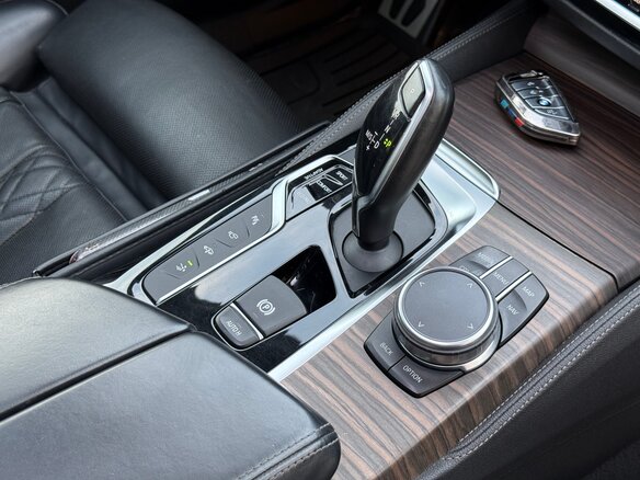 2018 BMW 6 серии Gran Turismo 630d xDrive IV (G32), белый, 4850000 рублей - вид 27