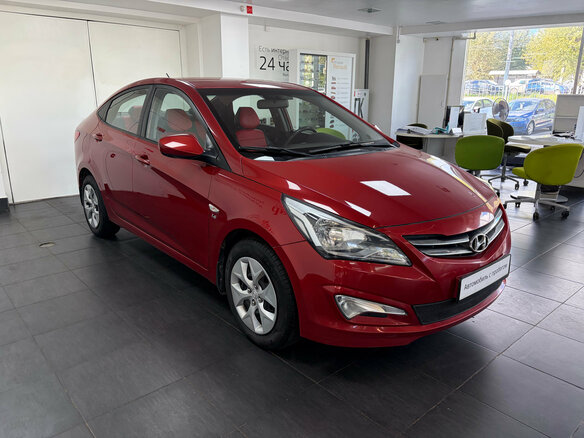 2016 Hyundai Solaris I Рестайлинг, красный, 1198000 рублей - вид 2