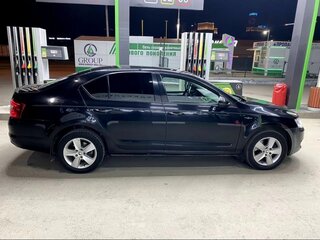 2016 Skoda Octavia III (A7), чёрный, 1100000 рублей, вид 2