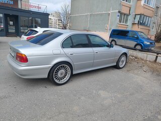 2001 BMW 5 серии 530i IV (E39) Рестайлинг, серебристый, 1950000 рублей, вид 1