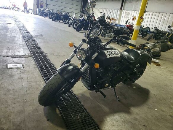 2016 Indian Scout Sixty, чёрный - вид 2
