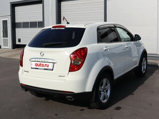 2012 SsangYong Actyon II, белый, 850000 рублей, вид 5