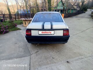 1993 Opel Vectra KAT A, белый, 145000 рублей, вид 4