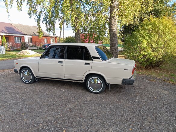 1996 Lada (ВАЗ) 2107, бежевый, 230000 рублей - вид 11