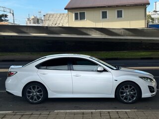 2011 Mazda 6 II (GH) Рестайлинг, белый, 1111111 рублей, вид 4