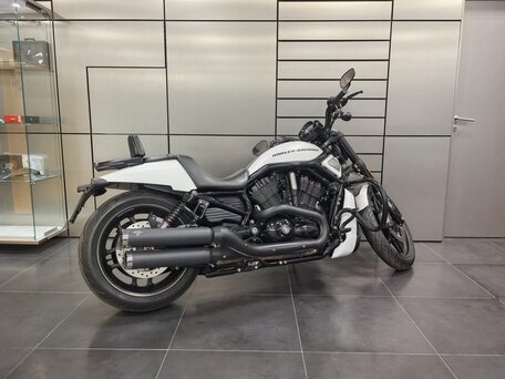 2016 Harley-Davidson V-Rod, белый, 1730000 рублей, вид 2