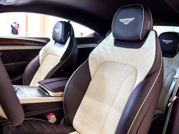 2020 Bentley Continental GT III, серебристый - вид 29