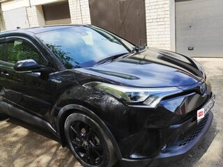2018 Toyota C-HR I, чёрный, 2000000 рублей, вид 1