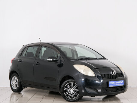 Toyota Vitz II (XP90)