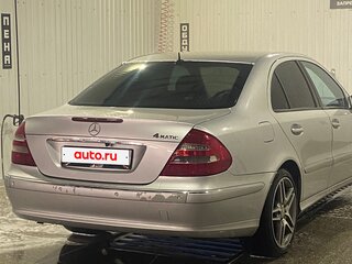 2004 Mercedes-Benz E-Класс 320 III (W211, S211), серебристый, 780000 рублей, вид 5