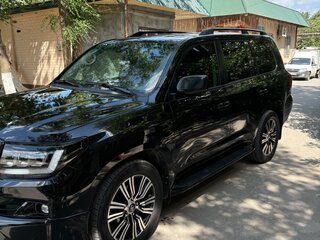 2008 Toyota Land Cruiser 200 Series, чёрный, 2900000 рублей, вид 2