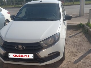 2018 Lada (ВАЗ) Granta I Рестайлинг, белый, 350000 рублей, вид 1