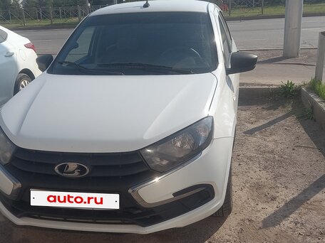 2018 Lada (ВАЗ) Granta I Рестайлинг, белый, 335000 рублей, вид 1