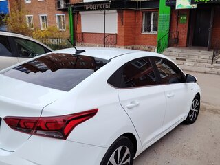 2020 Hyundai Solaris II Рестайлинг, белый, 1370000 рублей, вид 4