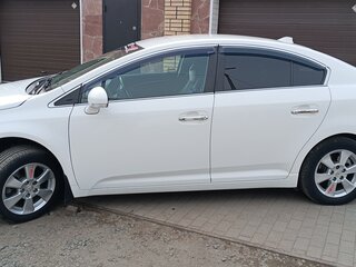 2012 Toyota Avensis III Рестайлинг, белый, 1200000 рублей, вид 5