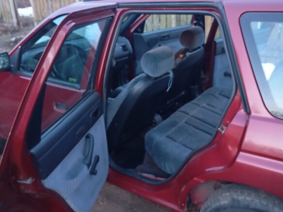 1991 Ford Escort V, красный, 200000 рублей - вид 13