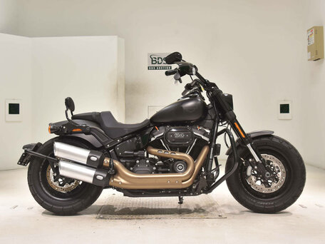 2019 Harley-Davidson Fat Bob, чёрный, 1470000 рублей, вид 1