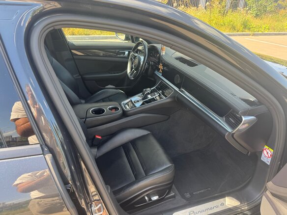 2019 Porsche Panamera 4 II, серый, 7300000 рублей - вид 9