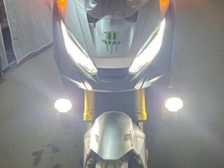 2017 Honda X-ADV, серый, 1000000 рублей, вид 1