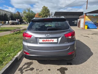 2014 Hyundai ix35 I Рестайлинг, серый, 1350000 рублей, вид 3