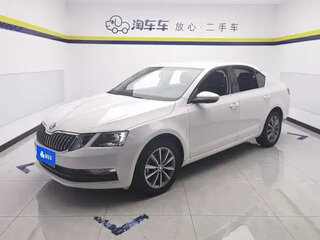 2022 Skoda Octavia III (A7) Рестайлинг, белый, 1576000 рублей, вид 1