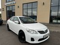 2013 Toyota Corolla X (E140, E150) Рестайлинг, белый, 790000 рублей