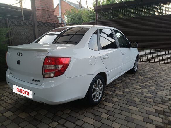 2013 Lada (ВАЗ) Granta I, белый, 519000 рублей - вид 5