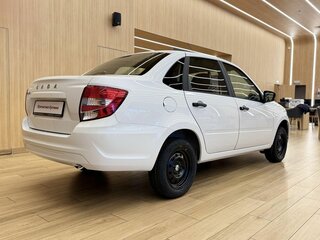 2026 Lada (ВАЗ) Granta I Рестайлинг, белый, 850000 рублей, вид 5