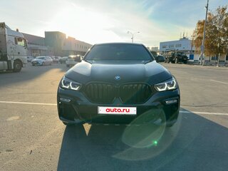 2021 BMW X6 40i III (G06), чёрный, 10500000 рублей, вид 4