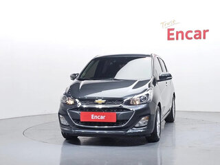 2022 Chevrolet Spark IV Рестайлинг, серый, 922000 рублей, вид 3