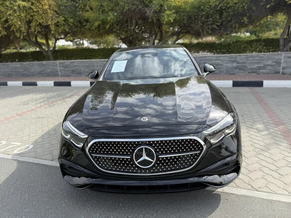 2024 Mercedes-Benz E-Класс 220 d VI (W214, S214), чёрный, 6050000 рублей - вид 6