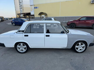 2001 Lada (ВАЗ) 2107, белый, 280000 рублей, вид 5
