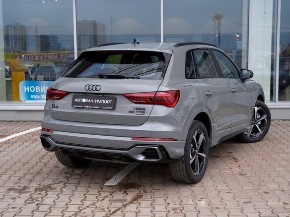 2025 Audi Q3 45 TFSI II (F3), серый, 4749900 рублей - вид 2