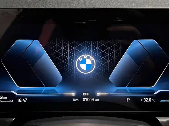 2026 BMW X3 Long 30L xDrive IV (G45/G48), серебристый, 6390000 рублей - вид 13