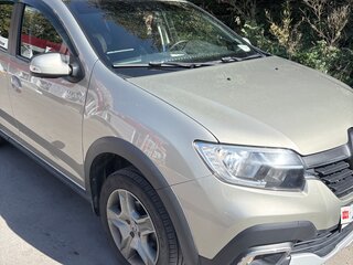 2019 Renault Sandero Stepway II Рестайлинг, бежевый, 1400000 рублей, вид 1