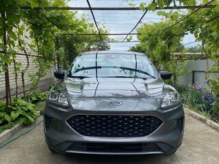 2022 Ford Escape IV, серый, 2000005 рублей, вид 3